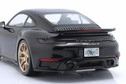 Porsche 911 (992) Turbo S Coupe Movie Bad Boys 2024 schwarz 1:18 Minichamps