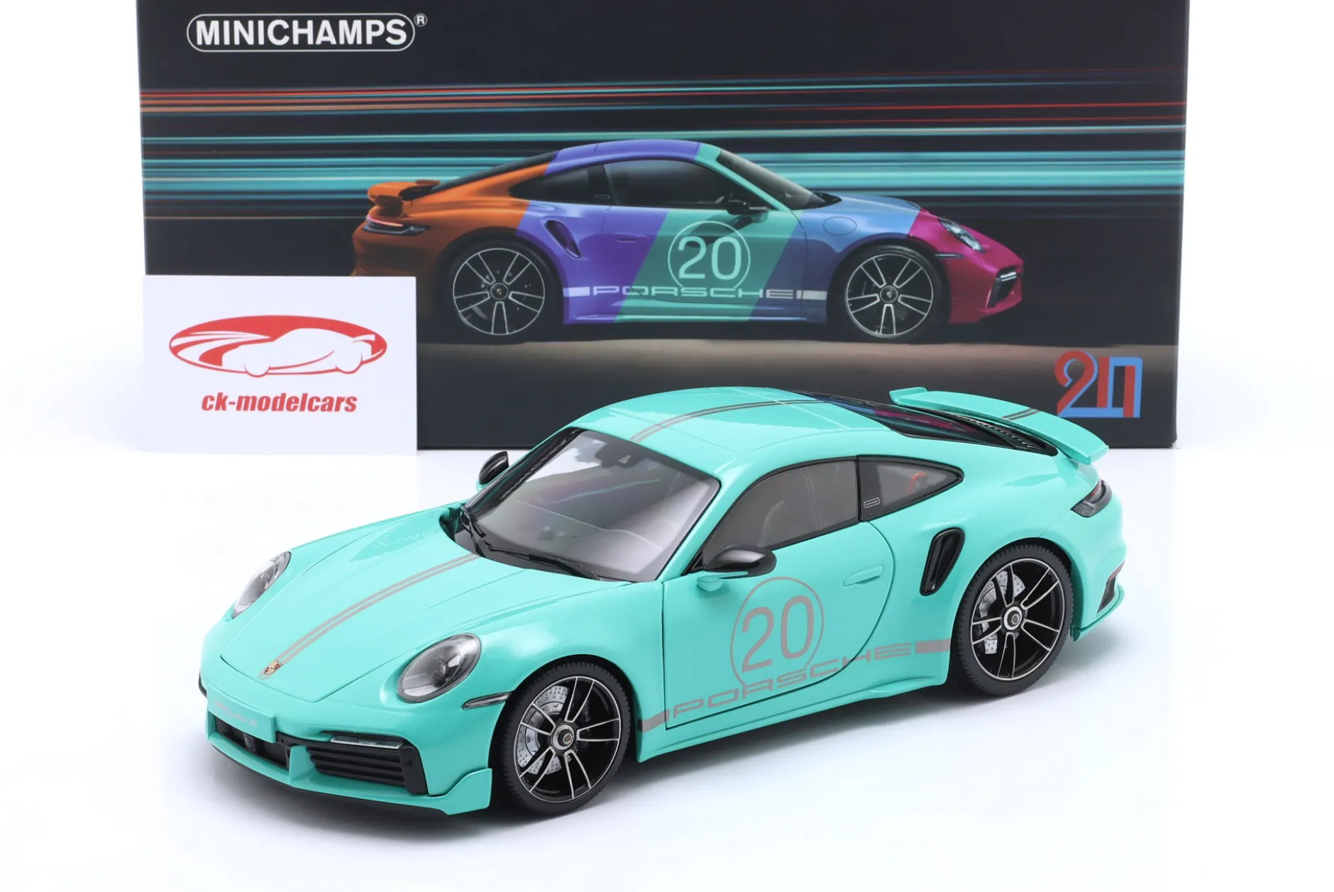 Porsche 911 (992) Turbo S Coupe Sport Design 2021 mintgrün 1:18 Minichamps