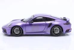 Porsche 911 (992) Turbo S Coupe Sport Design 2021 viola 1:18 Minichamps