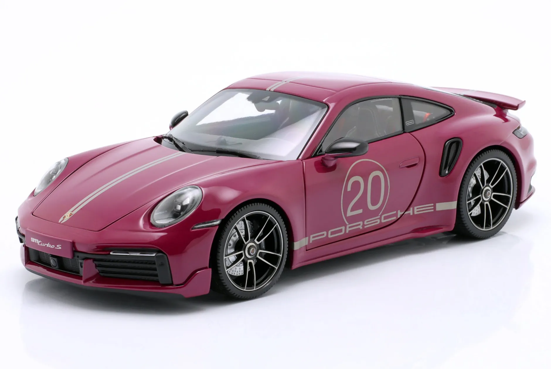Porsche 911 (992) Turbo S Coupe Sport Design 2021 rot 1:18 Minichamps