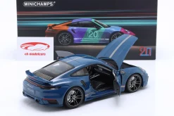 Porsche 911 (992) Turbo S Sport Design Baujahr 2021 oslo blau 1:18 Minichamps