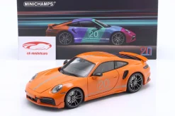 Porsche 911 (992) Turbo S Sport Design 2021 orange 1:18 Minichamps