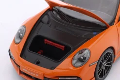 Porsche 911 (992) Turbo S Sport Design 2021 orange 1:18 Minichamps