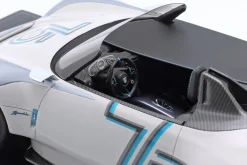 Porsche Vision 357 Speedster weiß / grau 1:18 Spark