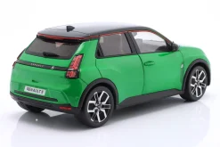 Renault 5 E-Tech Baujahr 2024 popgrün 1:18 Solido
