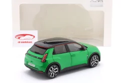 Renault 5 E-Tech Baujahr 2024 popgrün 1:18 Solido