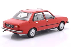 Renault 18 GTL Baujahr 1978 rot 1:18 ModelCar Group