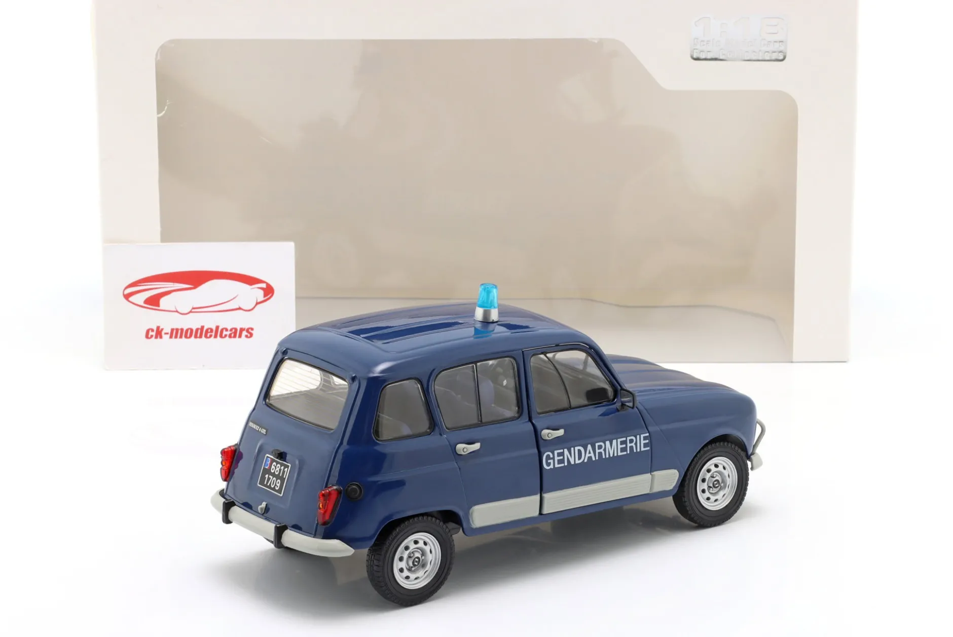 Renault 4L Turbo Polizei Baujahr 1962 blau 1:18 Solido