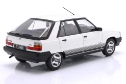 Renault 11 Turbo Baujahr 1985 weiß 1:18 ModelCar Group