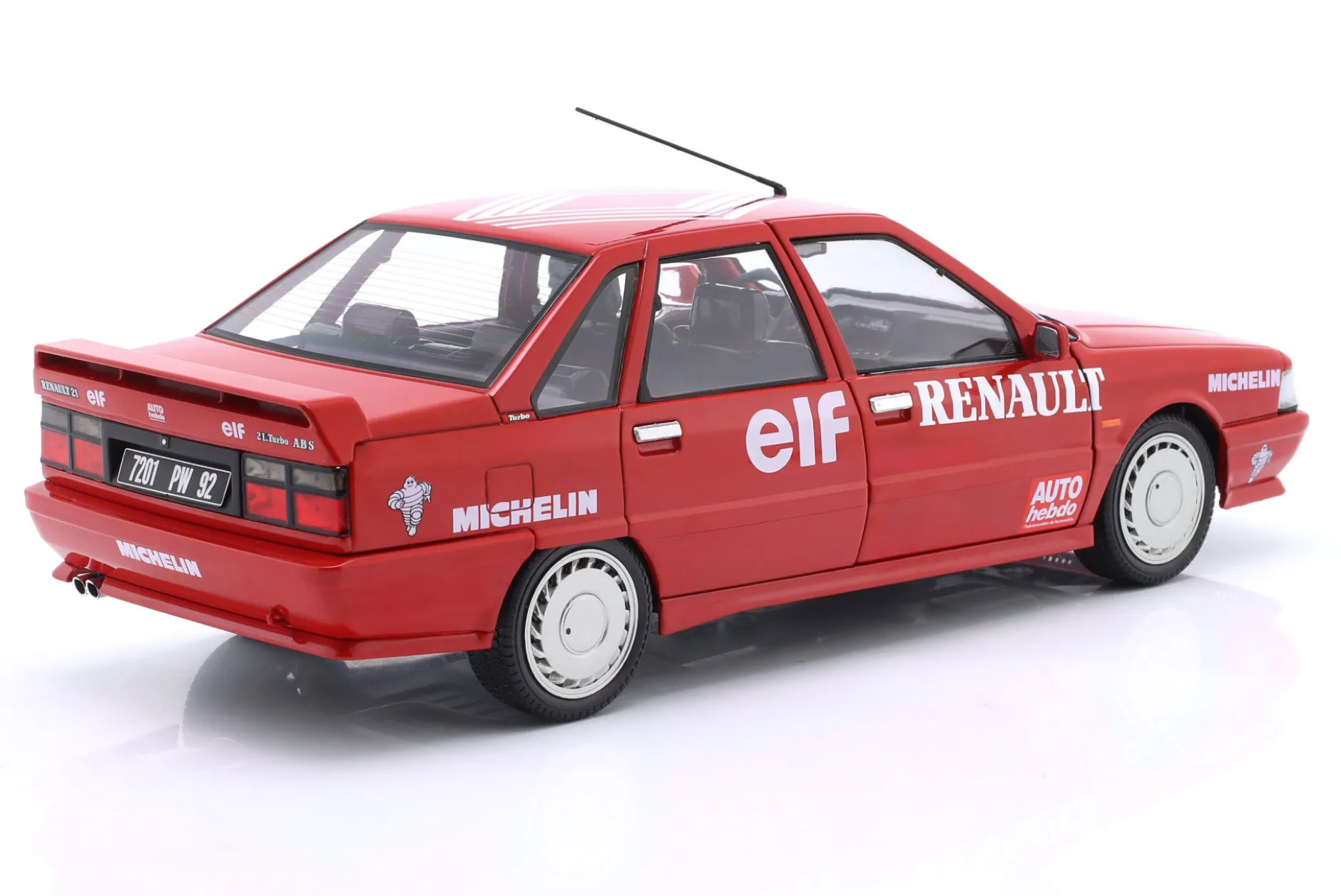 Renault 21 Turbo Mk1 Geschwindigkeitsrekord auf Eis 1988 rot 1:18 Solido