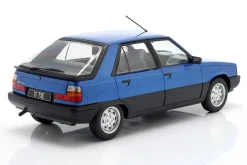 Renault 11 TXE Baujahr 1985 blau metallic 1:18 ModelCar Group
