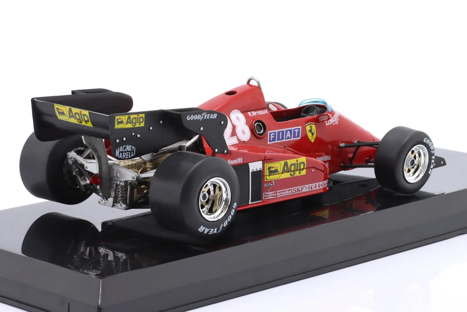 Rene Arnoux Ferrari 126C3 #28 Formel 1 1983 1:24 Premium Collectibles