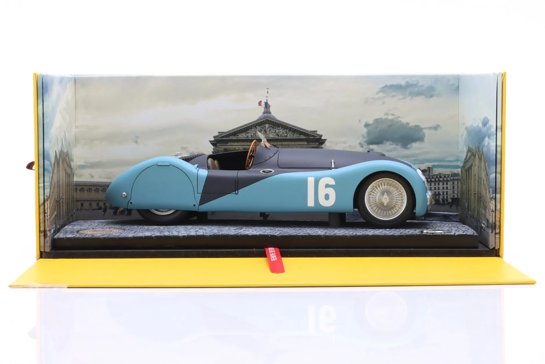 Robert Benoist Bugatti Type T57S 45 #16 Frankreich GP 1937 1:18 LeMans Miniatures