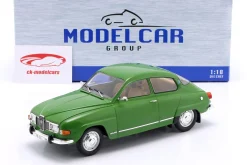 Saab 96 V4 Baujahr 1970 dunkelgrün 1:18 ModelCar Group