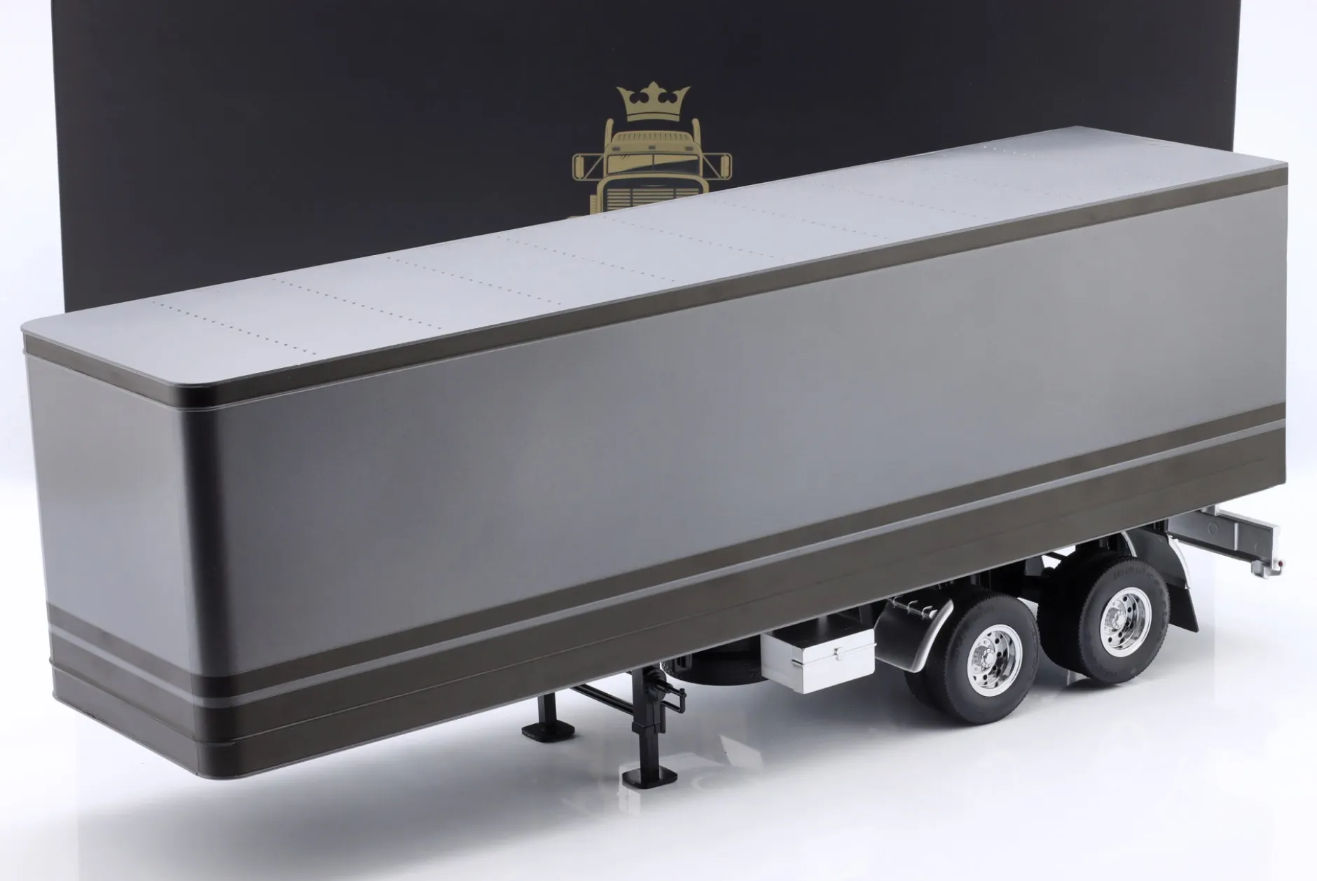 Sattelauflieger grau metallic / anthrazit 1:18 Road Kings