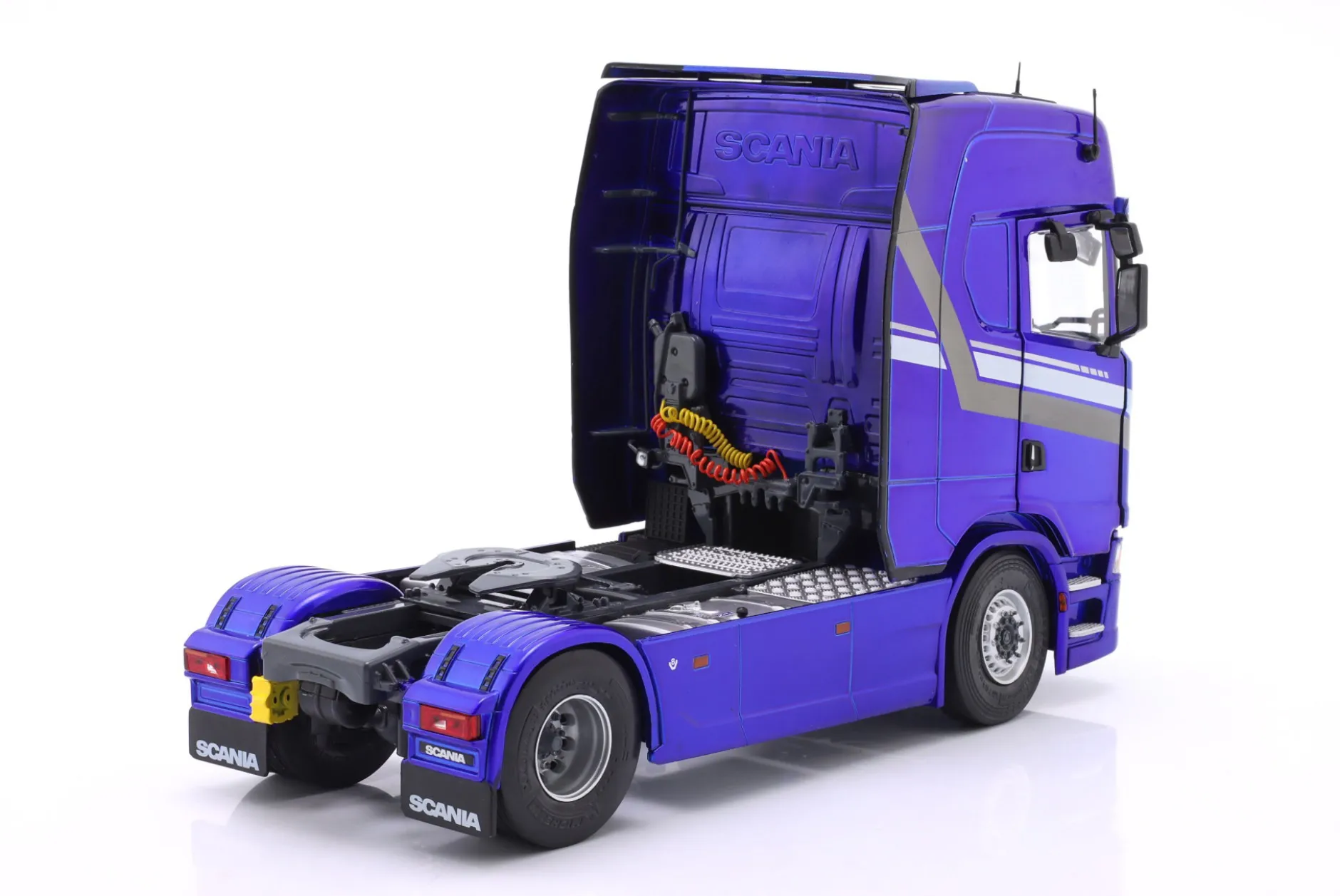 Scania 580S Highline Sattelzugmaschine 2023 blau metallic / Dekor 1:24 Solido