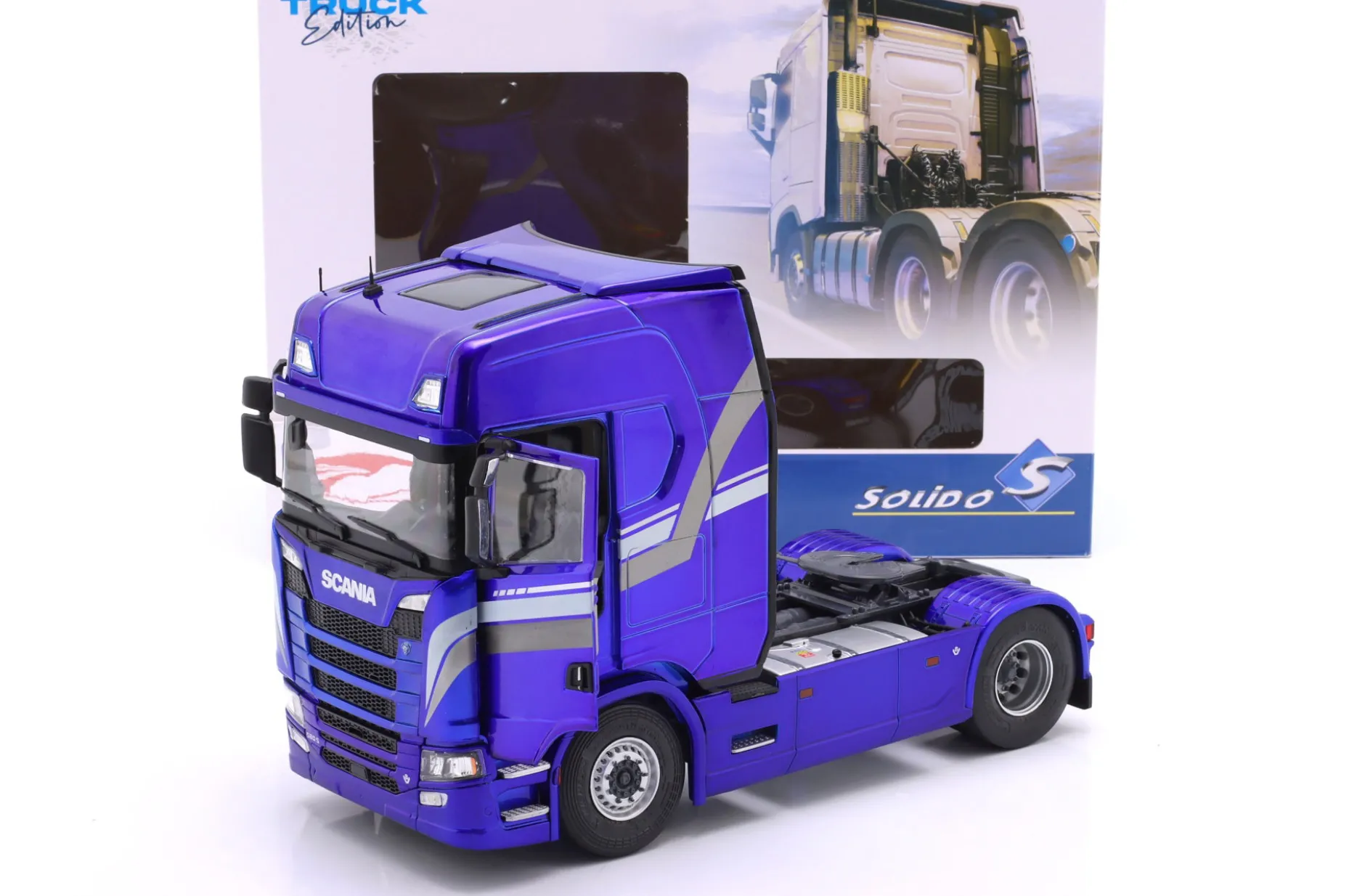 Scania 580S Highline Sattelzugmaschine 2023 blau metallic / Dekor 1:24 Solido