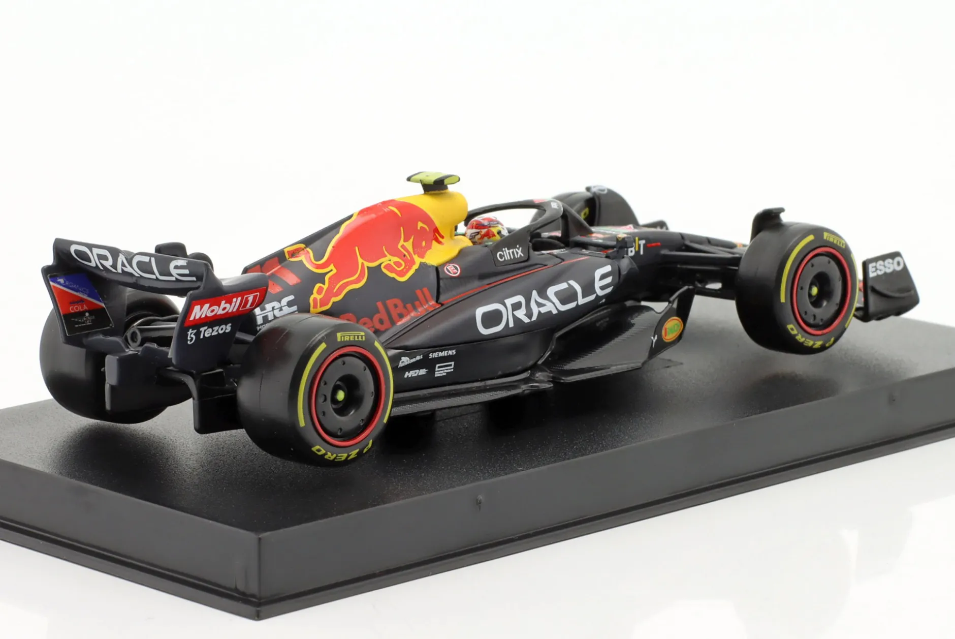 Sergio Perez Red Bull RB18 #11 Formel 1 2022 1:43 Bburago