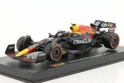 Sergio Perez Red Bull RB18 #11 Formel 1 2022 1:43 Bburago