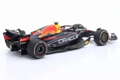 Sergio Perez Red Bull RB18 #11 2nd Belgien GP Formel 1 2022 1:18 Minichamps