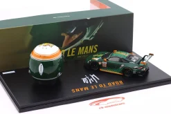 Set: Porsche 911 RSR #93 mit Helm Michael Fassbender 1:43 / 1:5 Spark