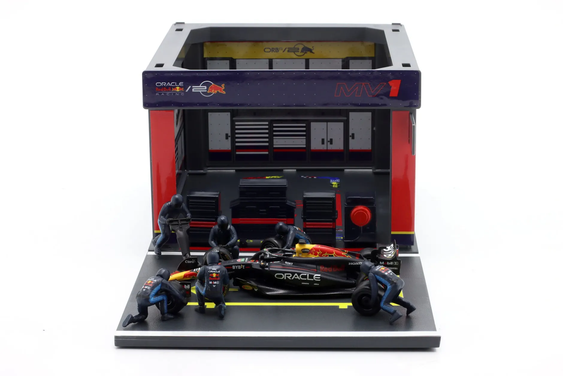 Set 3x Pit Stop Diorama Verstappen / Hamilton / Leclerc Formel 1 2024 1:43 Bburago