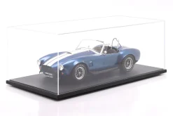 Shelby Cobra 427 S/C Roadster Baujahr 1967 blau metallic / weiß 1:8 GT-Spirit