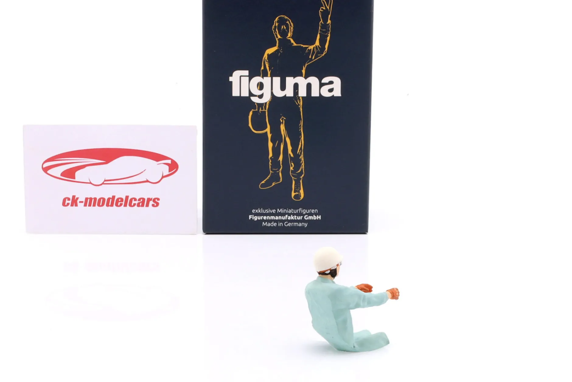 Sitzende Rennfahrer-Figur Phil H. 1:18 Figurenmanufaktur