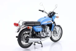Suzuki GT 750 J Baujahr 1973 blau metallic 1:12 Minichamps