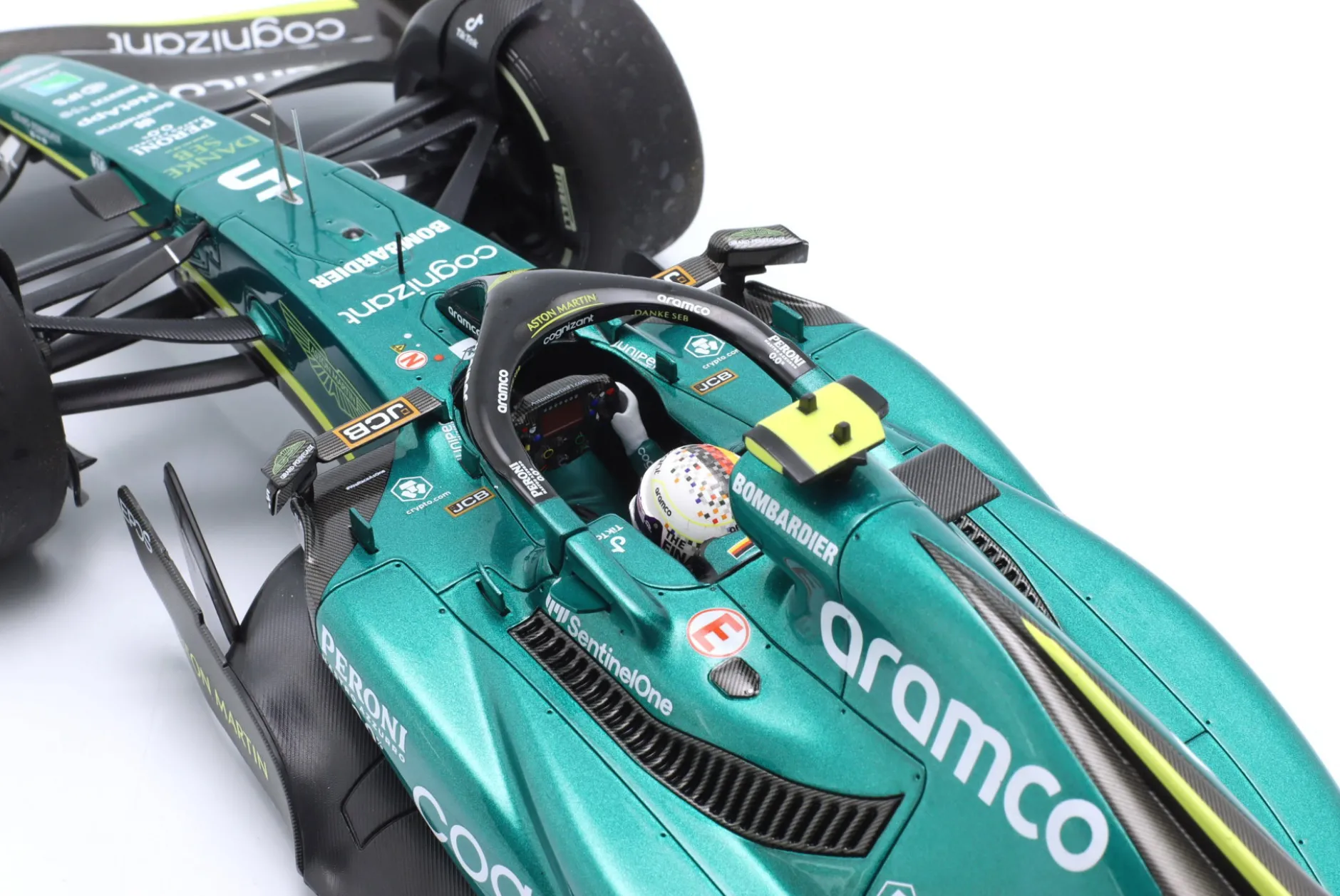 S. Vettel Aston Martin AMR22 #5 Last Race Abu Dhabi GP Formel 1 2022 1:18 Minichamps