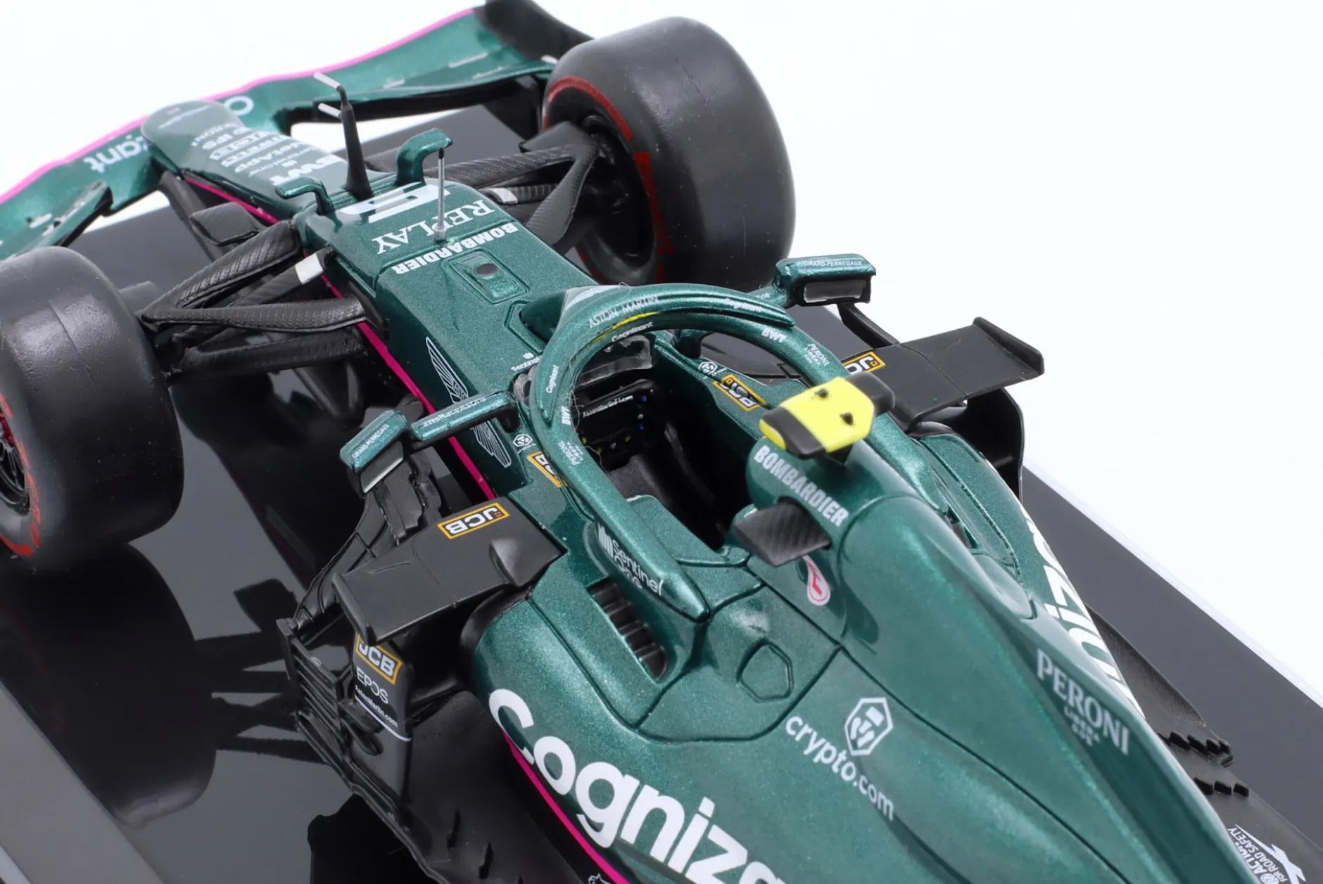 S. Vettel Aston Martin AMR21 #5 2nd Aserbaidschan GP Formel 1 2021 1:24 Premium Collectibles