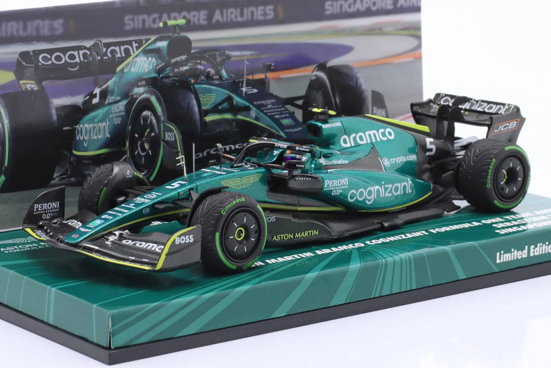 S. Vettel Aston Martin AMR22 #5 8th Singapur GP Formel 1 2022 1:43 Minichamps