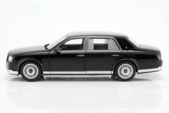 Toyota Century Baujahr 2019 schwarz 1:18 AUTOart