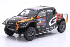 Toyota GR DKR Hilux Evo #211 2nd Rallye Dakar 2025 Lategan, Cummings 1:18 Ixo