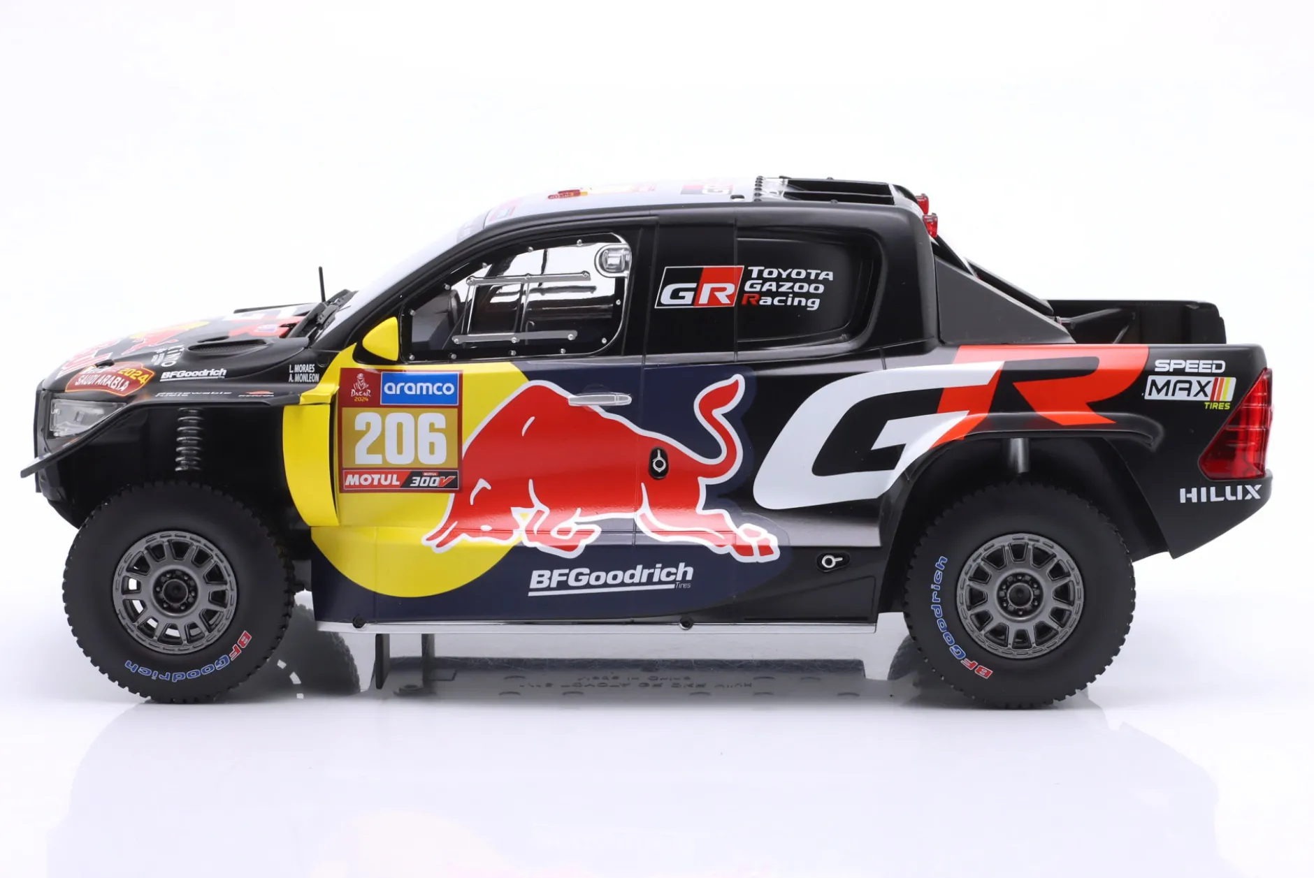Toyota GR DKR Hilux Evo #206 9th Rallye Dakar 2024 Moraes, Manleon 1:18 Ixo