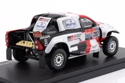 Toyota GR DKR Hilux #207 5th Rallye Dakar 2022 de Villiers, Murphy 1:43 Ixo