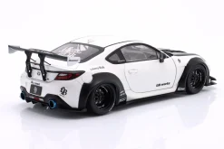 Toyota GR86 LBWK Body Kit 2024 perlweiß 1:18 Solido