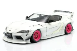 Toyota GR Supra LWB Baujahr 2025 weiß / pink 1:18 Solido