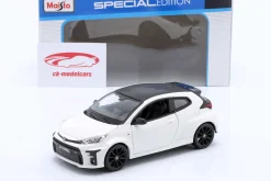 Toyota GR Yaris Baujahr 2021 weiß 1:24 Maisto