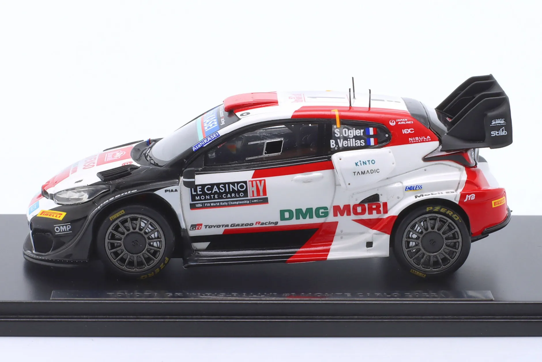 Toyota GR Yaris Rally1 #1 2nd Rallye Monte Carlo 2022 Ogier, Veillas 1:43 Spark