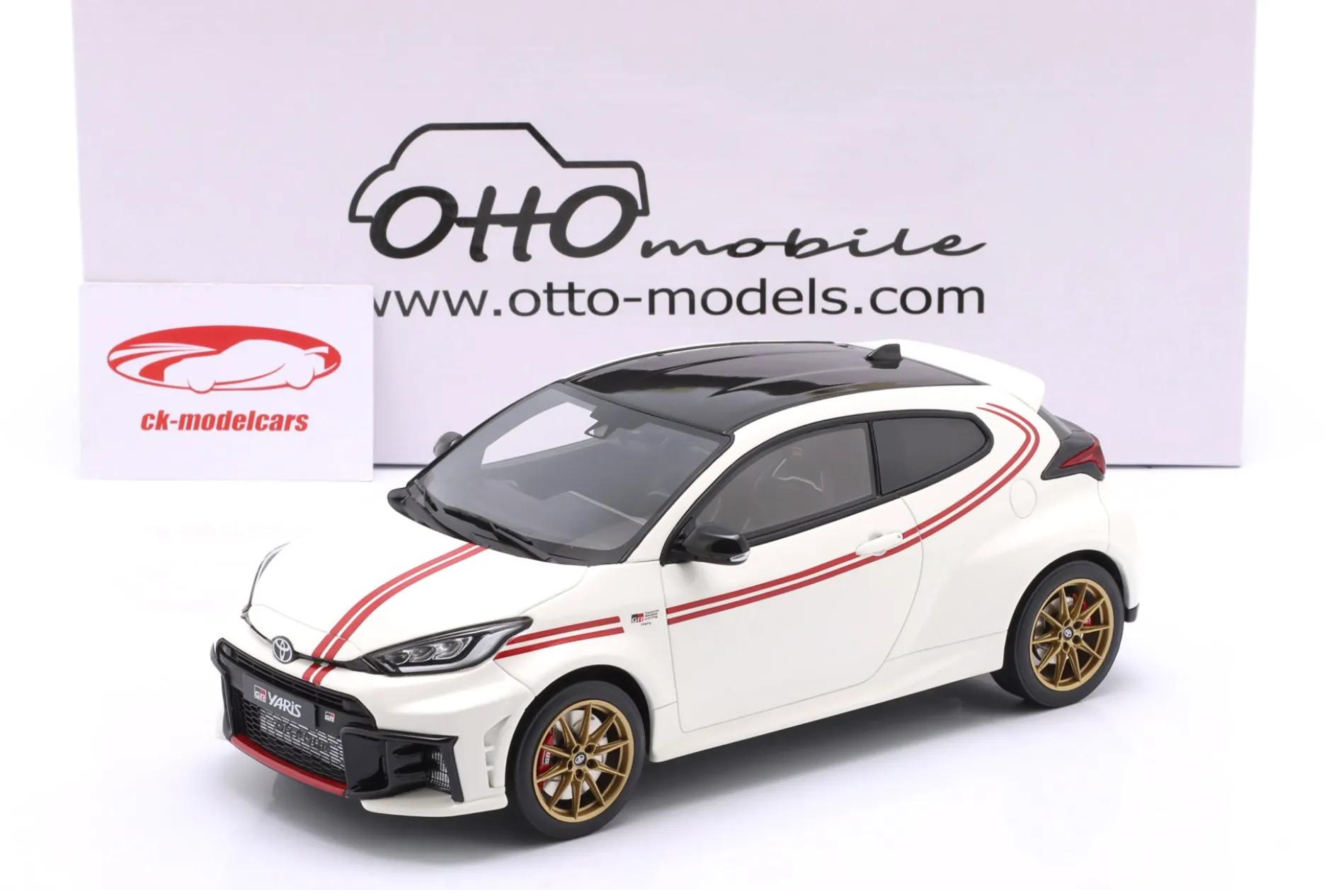 Toyota GR Yaris TGR Italy Baujahr 2024 weiß 1:18 OttOmobile