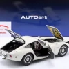Toyota 2000GT Baujahr 1967 weiß 1:18 AUTOart