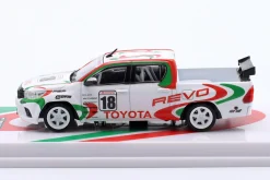 Toyota Hilux Racing #18 Pick-Up weiß / rot / grün 1:64 Tarmac Works