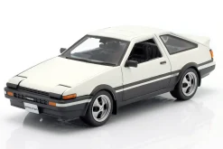 Toyota Sprinter Trueno AE86 Baujahr 1979 weiß 1:24 Maisto