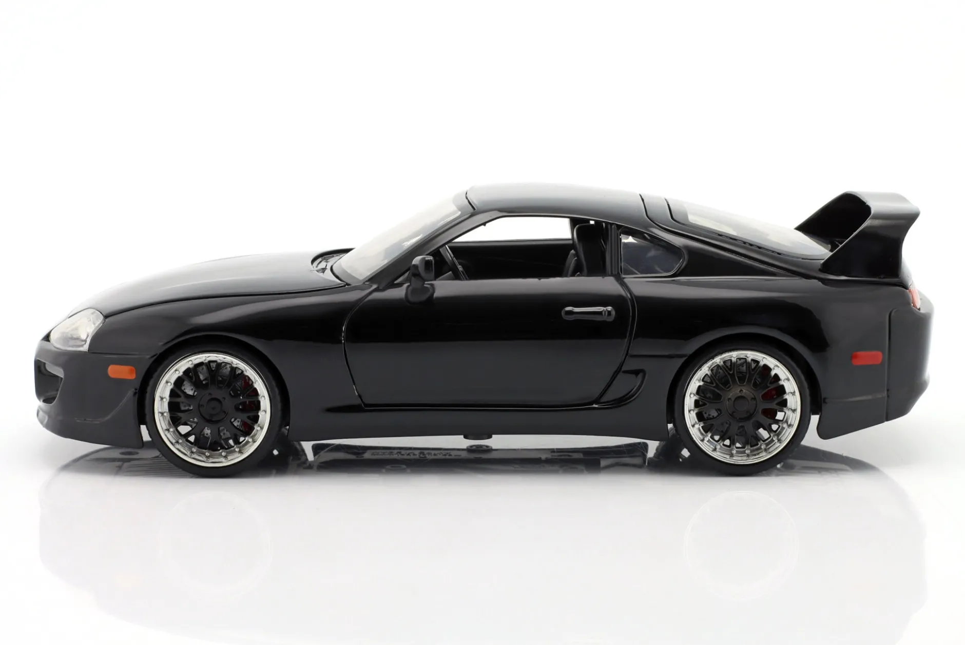 Toyota Supra Mk IV 1995 Fast & Furious 5 (2011) schwarz 1:24 Jada Toys