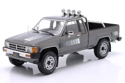 Toyota Truck Xtra Cab 4x4 Baujahr 1985 grau metallic 1:18 KK-Scale
