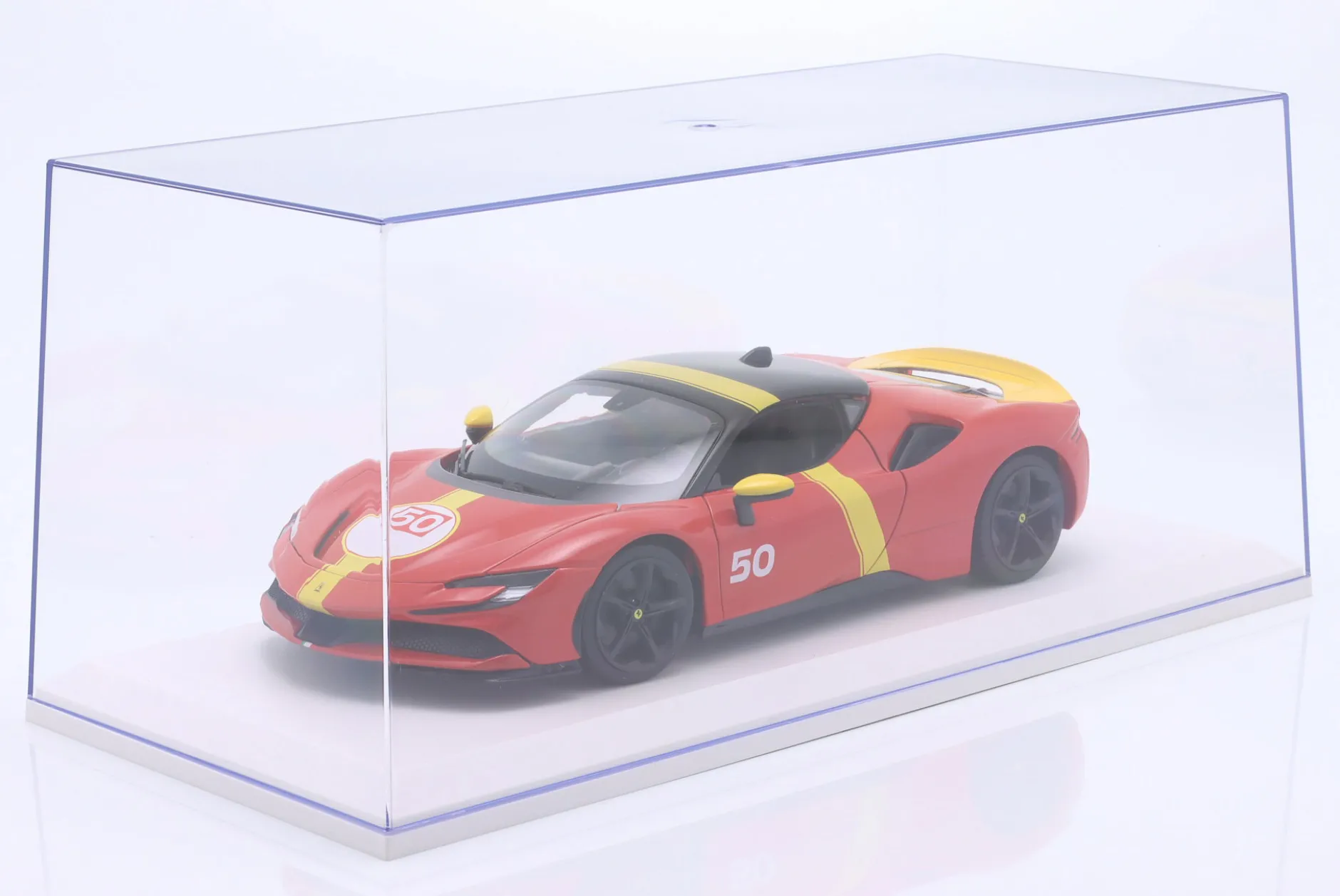 Triple9 Acryl-Einzelvitrine für Modellautos im Maßstab 1:18 "white base"