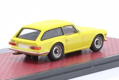 Triumph TR6 Shooting Brake gelb 1:43 Matrix