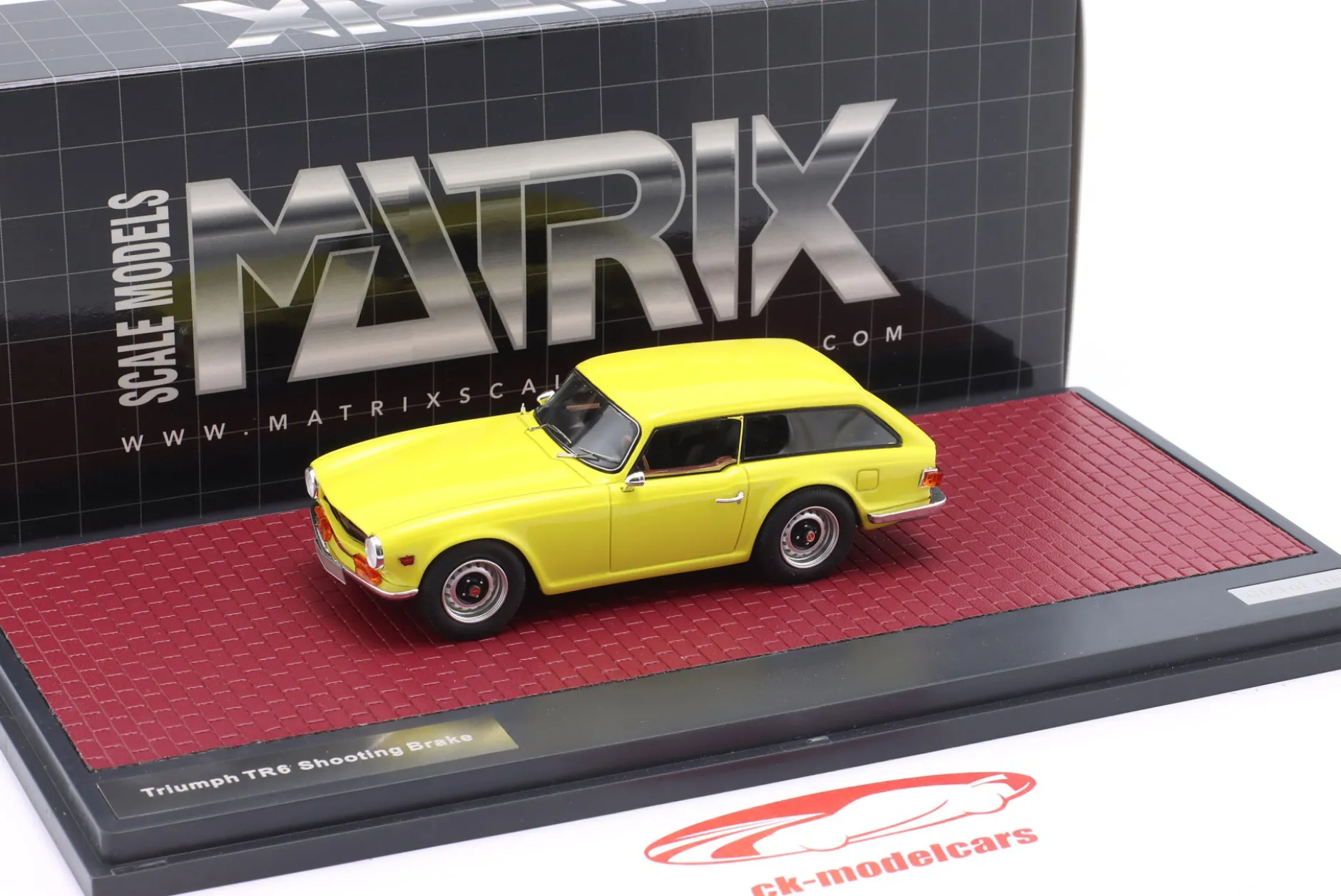 Triumph TR6 Shooting Brake gelb 1:43 Matrix