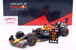 Verstappen Red Bull RB19 #1 Sieger Bahrain GP Formel 1 Weltmeister 2023 1:18 Minichamps